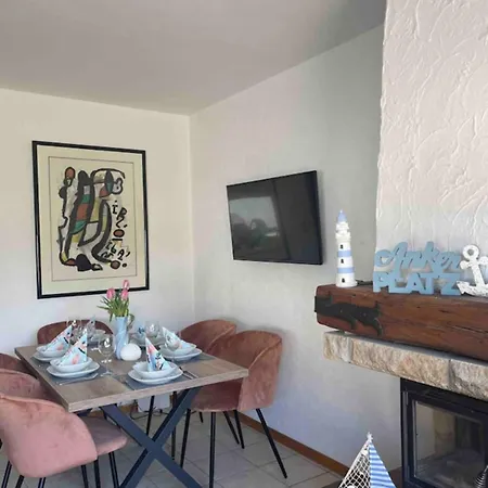 Nyaraló Ankerplatz - Gemuetliches Mit Garten Und Terrasse Fuer Grosse Familie Grömitz